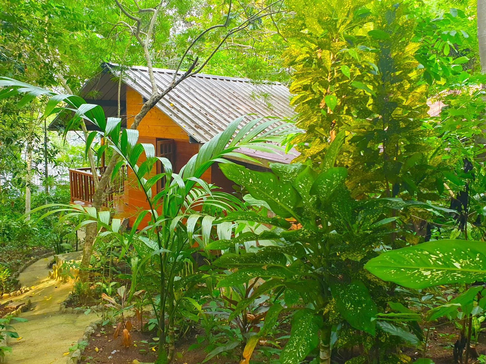 Iboih Santi Garden Bungalows מראה חיצוני תמונה
